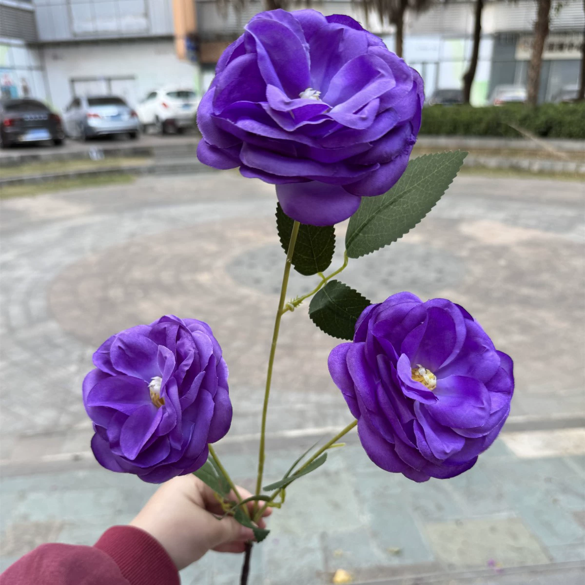 3-Head Artificial Aisha Rose Stem